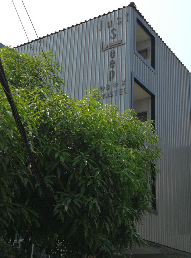 Just Sleep @Box Hostel Chiang Mai Bagian luar foto
