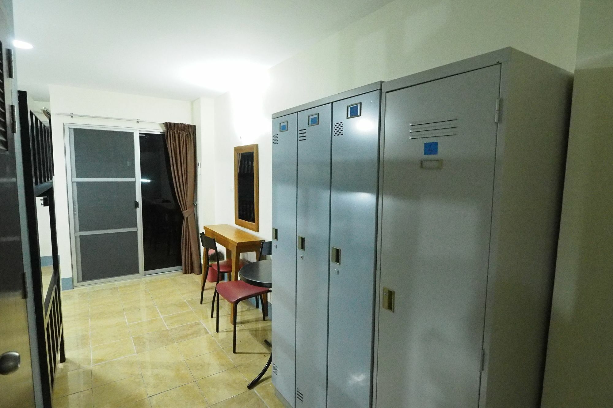 Just Sleep @Box Hostel Chiang Mai Bagian luar foto